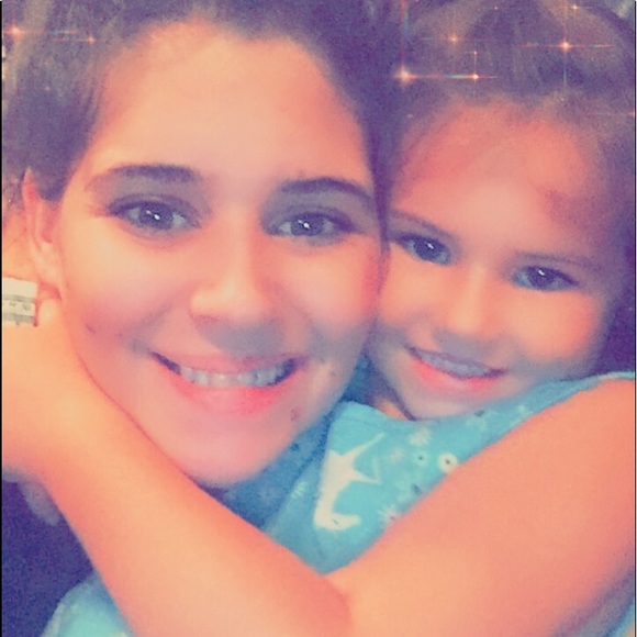 Meet the Posher Other - Meet your Posher, Rebecca